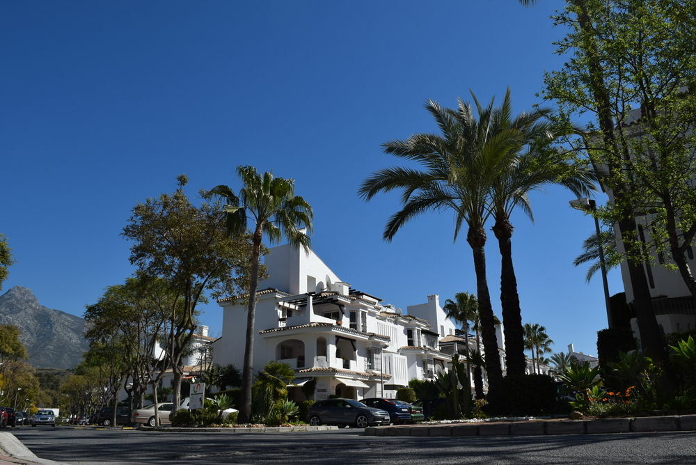 Apartamentos Y Casas Serinamar Marbella El Angel Ngoại thất bức ảnh