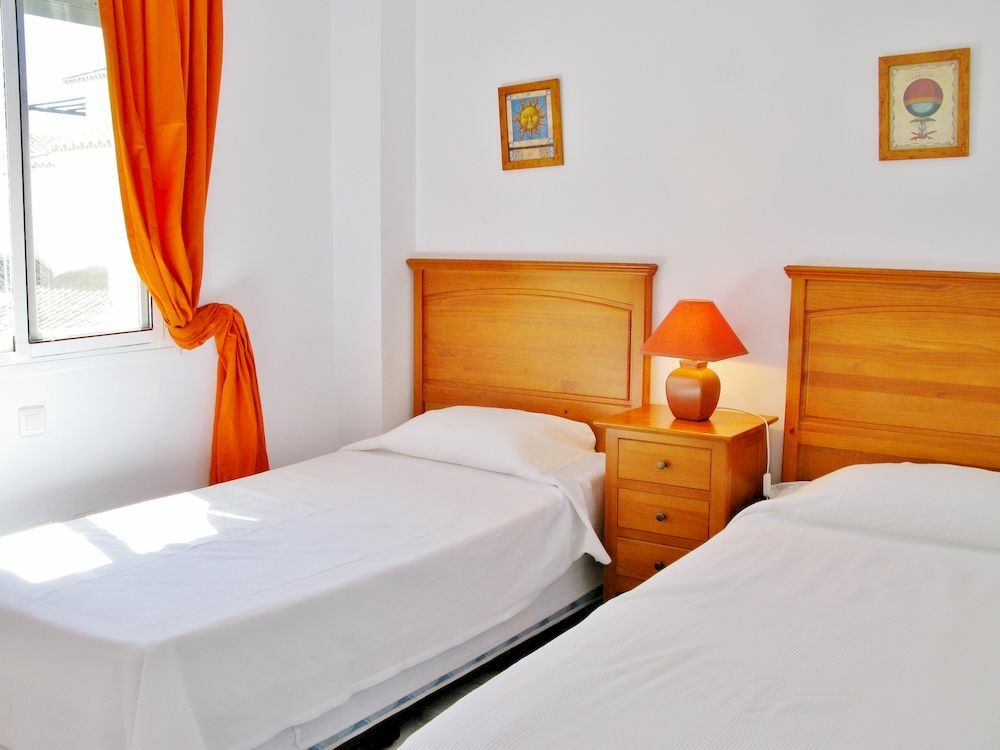 Apartamentos Y Casas Serinamar Marbella El Angel Ngoại thất bức ảnh