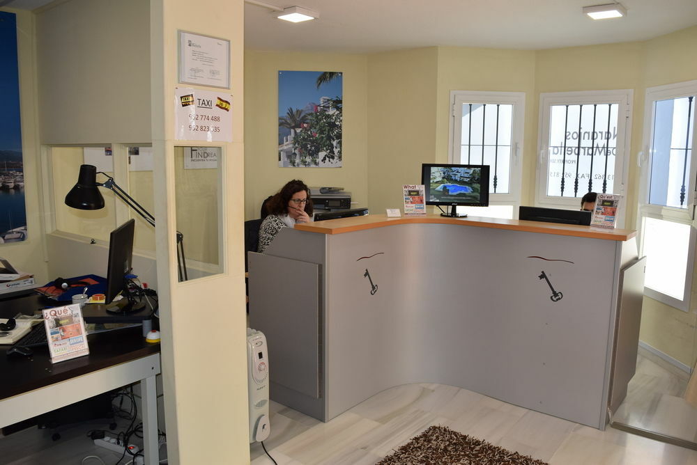Apartamentos Y Casas Serinamar Marbella El Angel Ngoại thất bức ảnh