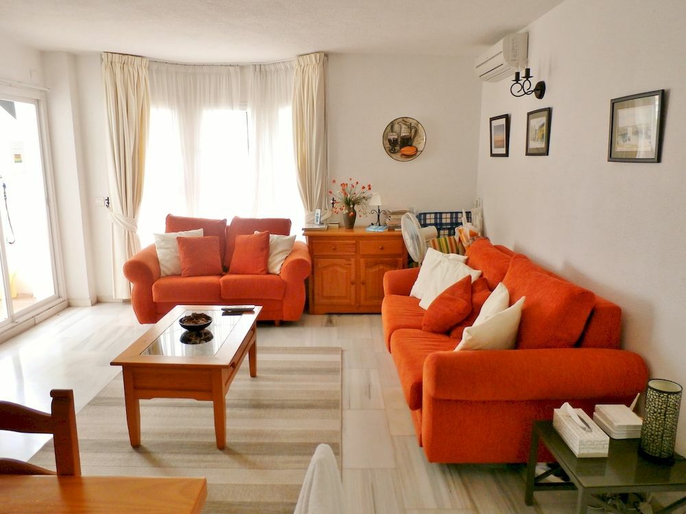 Apartamentos Y Casas Serinamar Marbella El Angel Ngoại thất bức ảnh