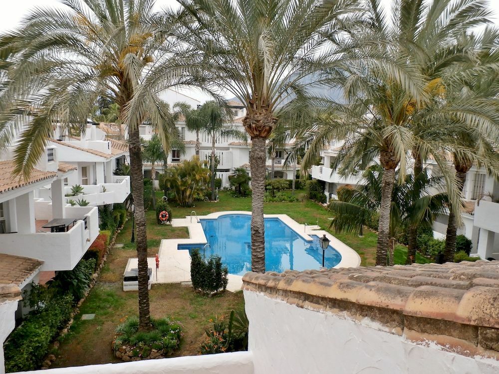 Apartamentos Y Casas Serinamar Marbella El Angel Ngoại thất bức ảnh