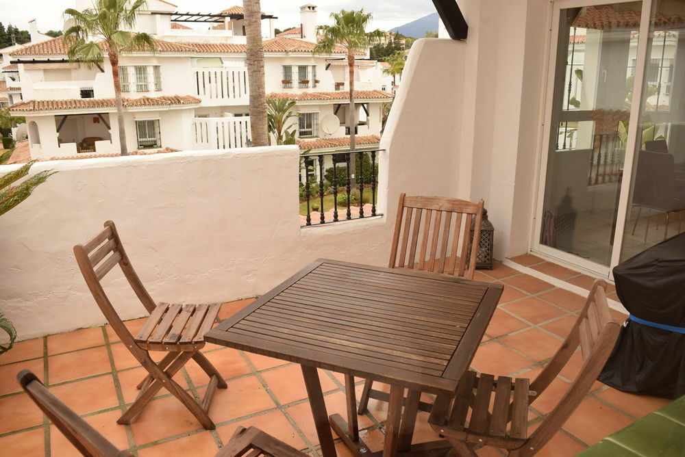 Apartamentos Y Casas Serinamar Marbella El Angel Ngoại thất bức ảnh