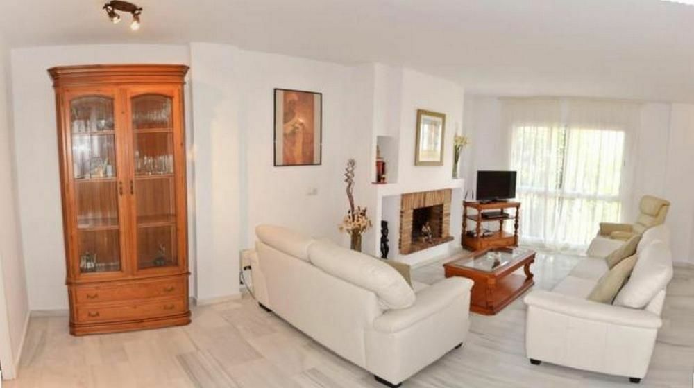 Apartamentos Y Casas Serinamar Marbella El Angel Ngoại thất bức ảnh
