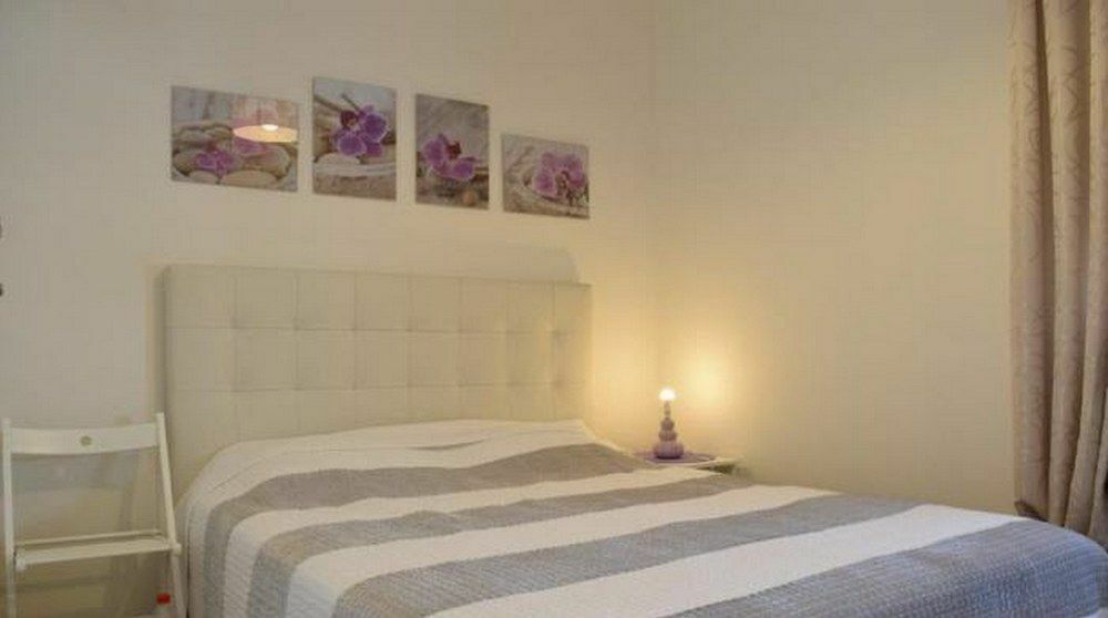 Apartamentos Y Casas Serinamar Marbella El Angel Ngoại thất bức ảnh