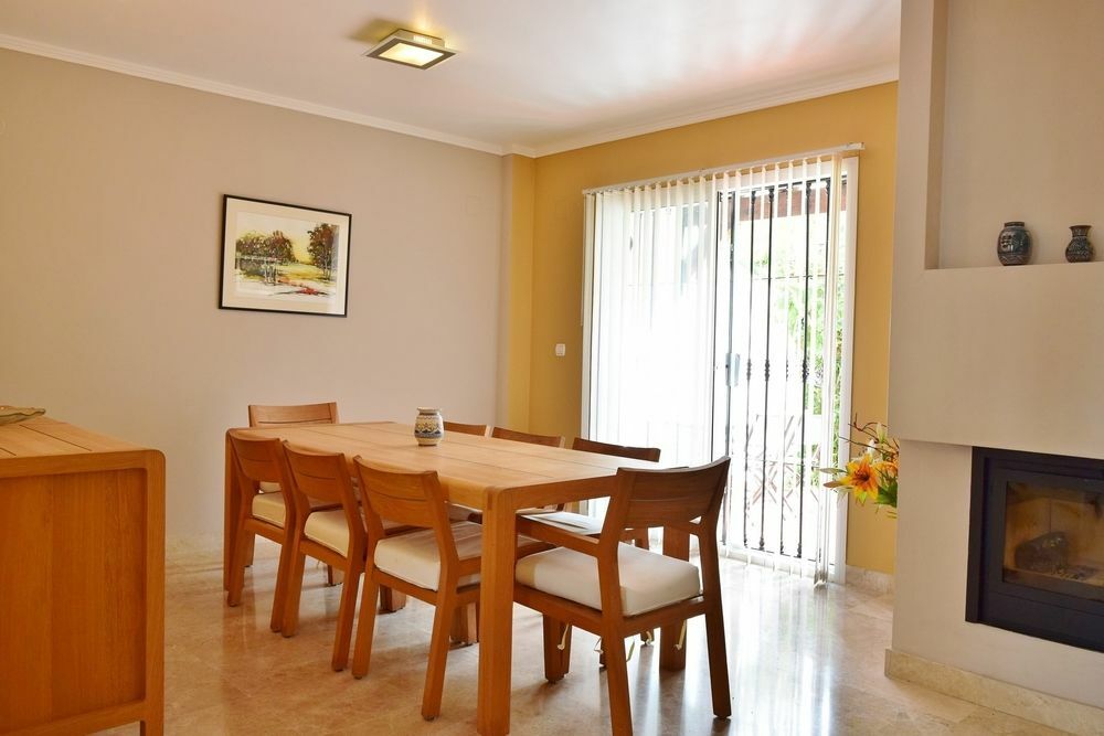 Apartamentos Y Casas Serinamar Marbella El Angel Ngoại thất bức ảnh